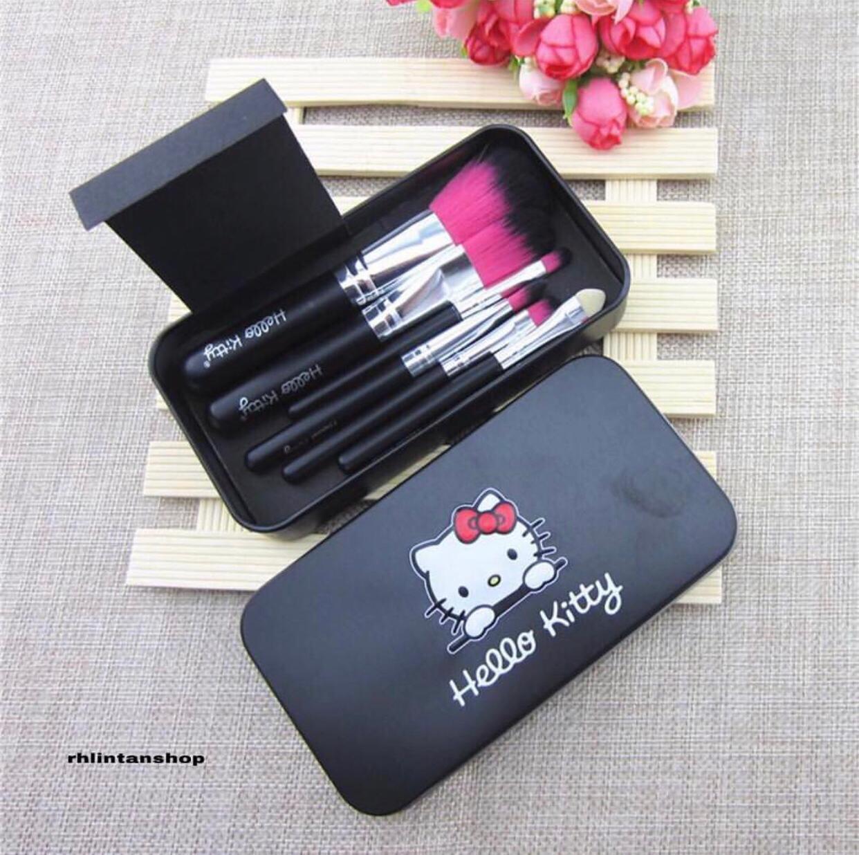 Hello Kitty Professional Makeup Brushes Set 07 Pcs With Box Black Color 5 Hello Kitty Professional Makeup Brushes Set 07 Pcs With Box Black Color